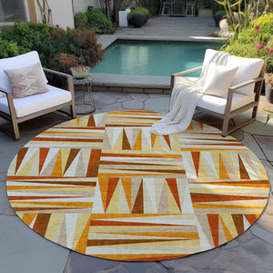 Homeroots 3' Stylish Geometric Beige Gray Ivory Washable Area Rug For Indoor And Outdoor Spaces, Durable Design 8' Round Polyester 598288
