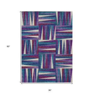 Homeroots 3' Stylish Geometric Beige Gray Ivory Washable Area Rug For Indoor And Outdoor Spaces, Durable Design 3' X 5' Polyester 598292