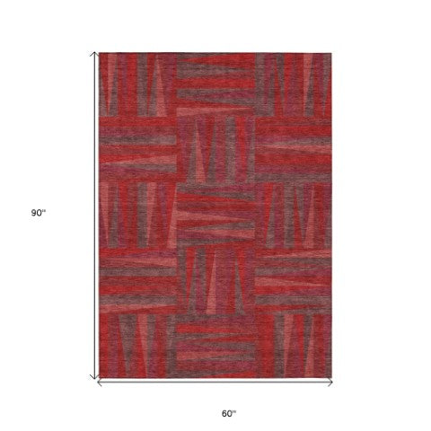 Homeroots 3' Stylish Geometric Beige Gray Ivory Washable Area Rug For Indoor And Outdoor Spaces, Durable Design 5' X 8' Polyester 598299