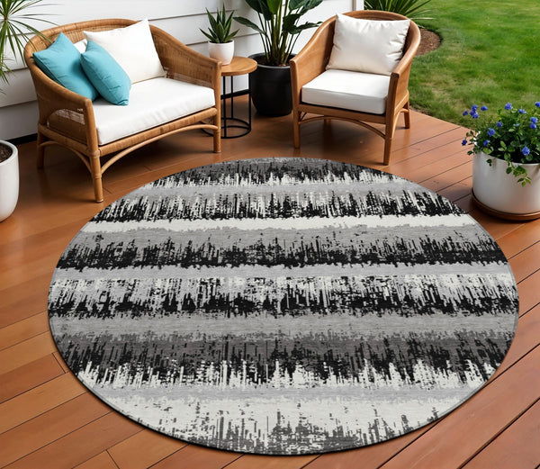 Homeroots 3' Striped Artichoke Green Beige Ivory Washable Area Rug For Indoor Outdoor Spaces, Durable Design 8' Round Polyester 598318