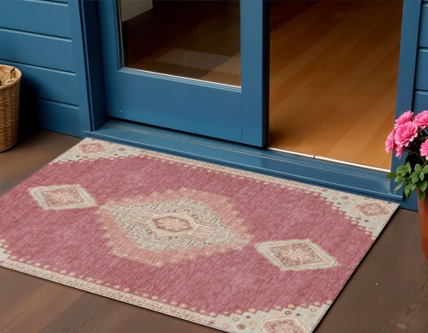 Homeroots 3' Black Gold And Gray Oriental Rug - Stylish Washable Indoor Outdoor Area Rug For Any Space 3' X 5' Polyester 598388