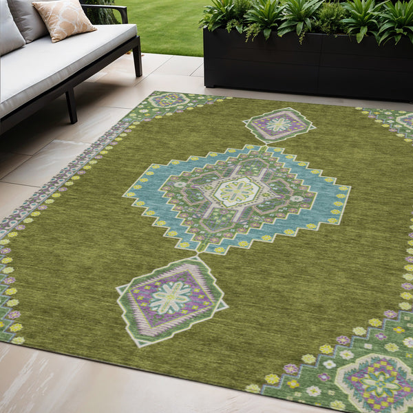 Homeroots 3' Black Gold And Gray Oriental Rug - Stylish Washable Indoor Outdoor Area Rug For Any Space 5' X 8' Polyester 598431