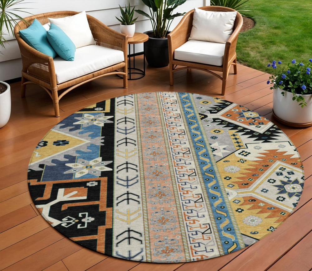 HomeRoots 5' Stylish Aztec-Inspired Area Rug - Durable Indoor Outdoor Design in Black, Ivory & Copper Tones 8' Round 598456