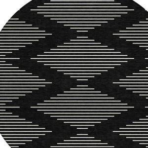 Homeroots 3' Beige And Ivory Geometric Washable Area Rug - Perfect For Indoor And Outdoor Spaces, Durable Design 8' Round Polyester 598534