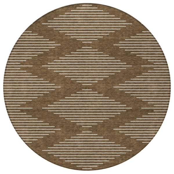 Homeroots 3' Beige And Ivory Geometric Washable Area Rug - Perfect For Indoor And Outdoor Spaces, Durable Design 8' Round Polyester 598540
