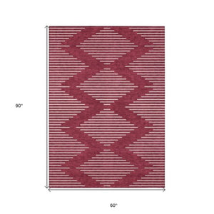 Homeroots 3' Beige And Ivory Geometric Washable Area Rug - Perfect For Indoor And Outdoor Spaces, Durable Design 5' X 8' Polyester 598557