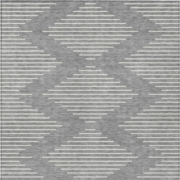 Homeroots 3' Beige And Ivory Geometric Washable Area Rug - Perfect For Indoor And Outdoor Spaces, Durable Design 5' X 8' Polyester 598575