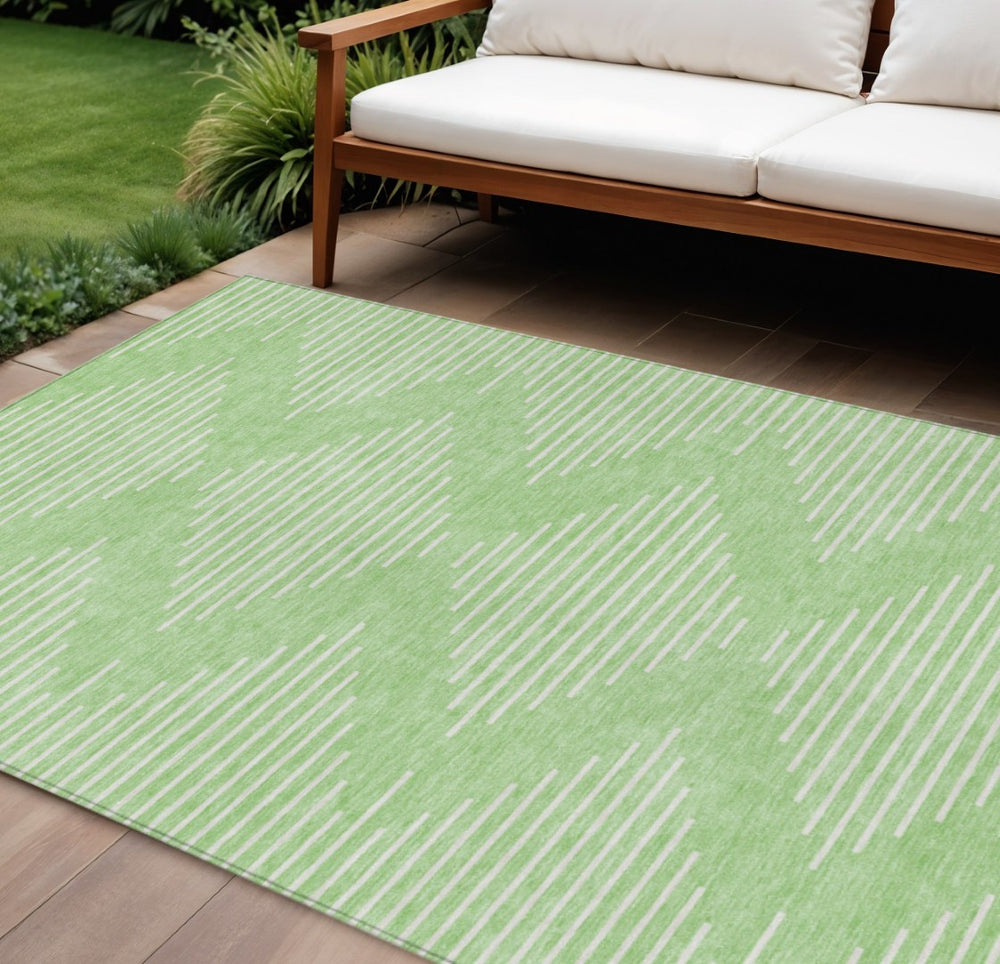 HomeRoots 9' X 12' Mint Green Geometric Indoor Outdoor Area Rug - Durable, Washable, Stylish for All Spaces 598596
