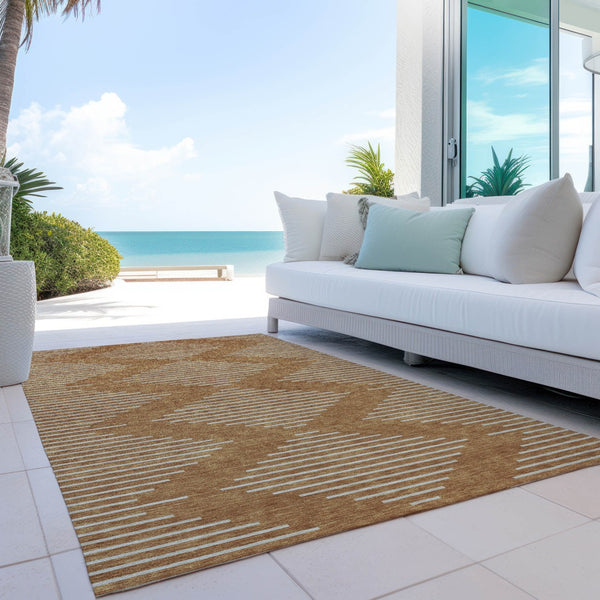 Homeroots 3' Beige And Ivory Geometric Washable Area Rug - Perfect For Indoor And Outdoor Spaces, Durable Design 5' X 8' Polyester 598611
