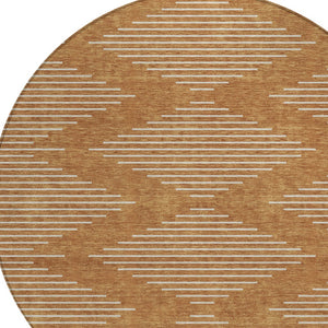 Homeroots 3' Beige And Ivory Geometric Washable Area Rug - Perfect For Indoor And Outdoor Spaces, Durable Design 8' Round Polyester 598612