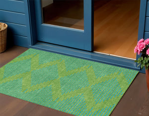 Homeroots 3' Aqua And Green Geometric Washable Area Rug For Indoor And Outdoor Spaces – Durable And Stylish Decor 3' X 5' Polyester 598734