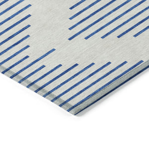 Homeroots 3' Aqua And Green Geometric Washable Area Rug For Indoor And Outdoor Spaces – Durable And Stylish Decor 8' X 10' Polyester 598755