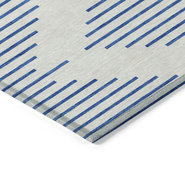 Homeroots 3' Aqua And Green Geometric Washable Area Rug For Indoor And Outdoor Spaces – Durable And Stylish Decor 8' X 10' Polyester 598755