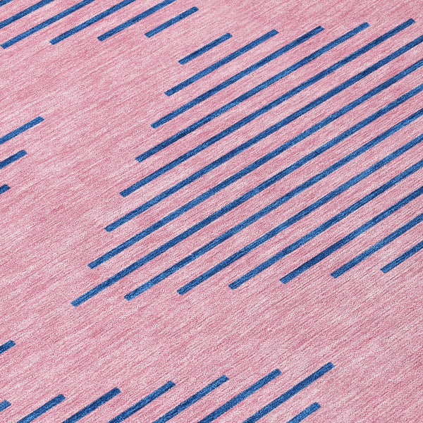 Homeroots 3' Aqua And Green Geometric Washable Area Rug For Indoor And Outdoor Spaces – Durable And Stylish Decor 5' X 8' Polyester 598771