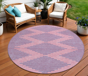 Homeroots 3' Aqua And Green Geometric Washable Area Rug For Indoor And Outdoor Spaces – Durable And Stylish Decor 8' Round Polyester 598772
