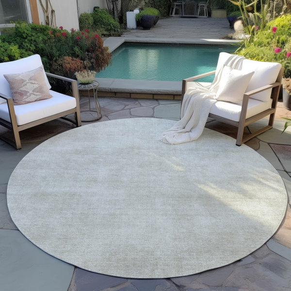 Homeroots 3' Beige Washable Indoor Outdoor Area Rug - Durable, Stain Resistant, Perfect For High Traffic Spaces 8' Round Polyester 598796