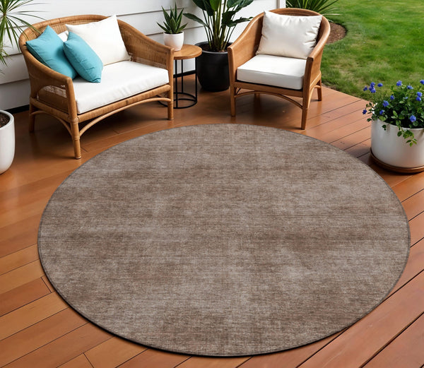 Homeroots 3' Beige Washable Indoor Outdoor Area Rug - Durable, Stain Resistant, Perfect For High Traffic Spaces 8' Round Polyester 598802