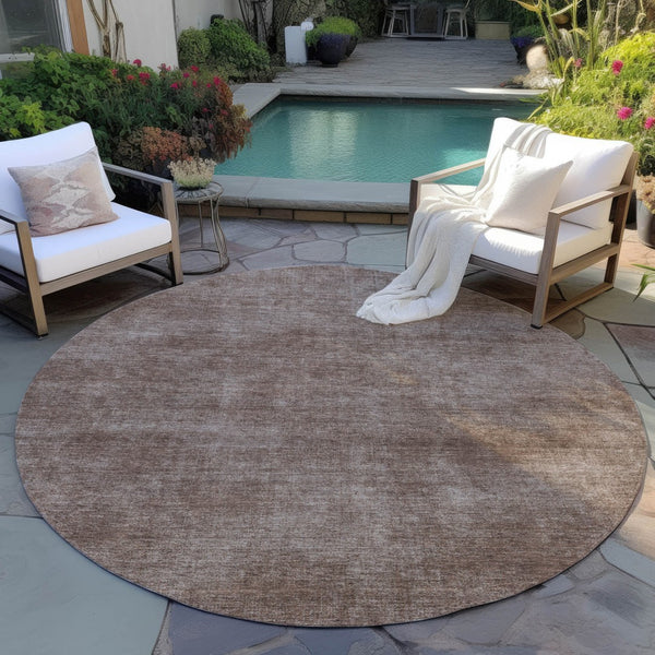 Homeroots 3' Beige Washable Indoor Outdoor Area Rug - Durable, Stain Resistant, Perfect For High Traffic Spaces 8' Round Polyester 598802