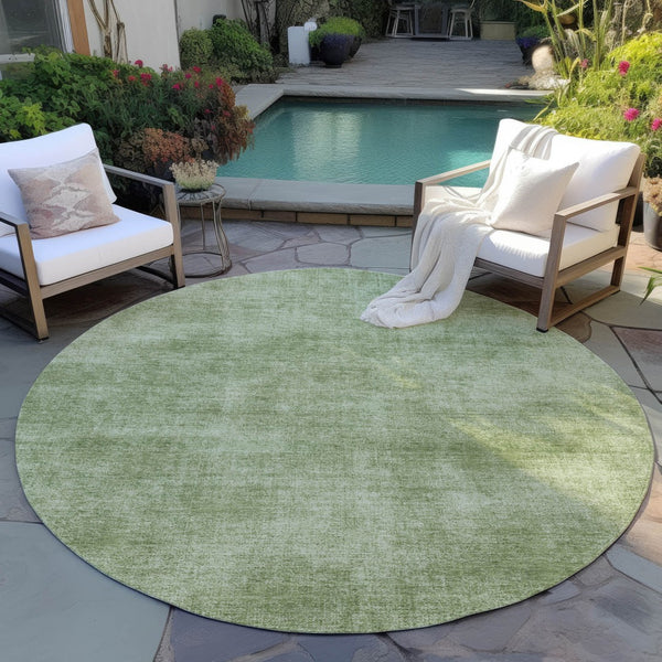 Homeroots 3' Beige Washable Indoor Outdoor Area Rug - Durable, Stain Resistant, Perfect For High Traffic Spaces 8' Round Polyester 598820