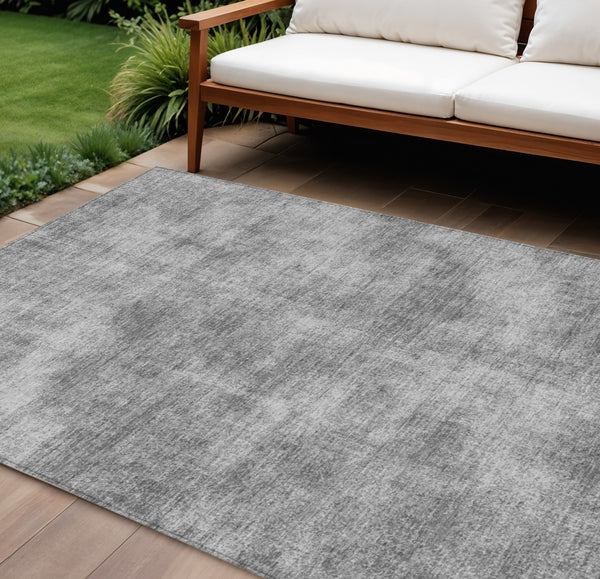 Homeroots 3' Beige Washable Indoor Outdoor Area Rug - Durable, Stain Resistant, Perfect For High Traffic Spaces 8' X 10' Polyester 598827