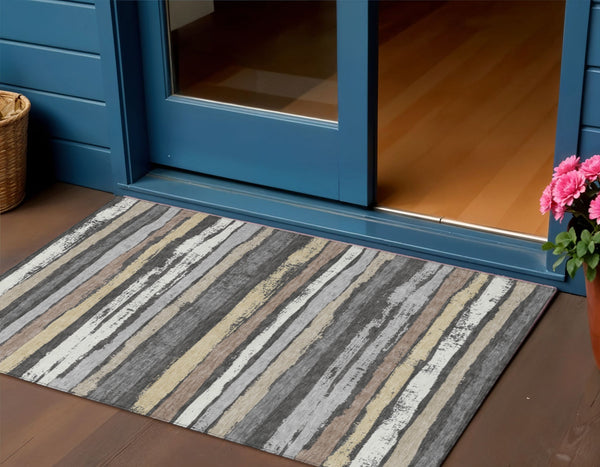 Homeroots 3' Stylish Washable Indoor Outdoor Area Rug In Beige, Brown, And Gray For Versatile Home Use 3' X 5' Polyester 598872