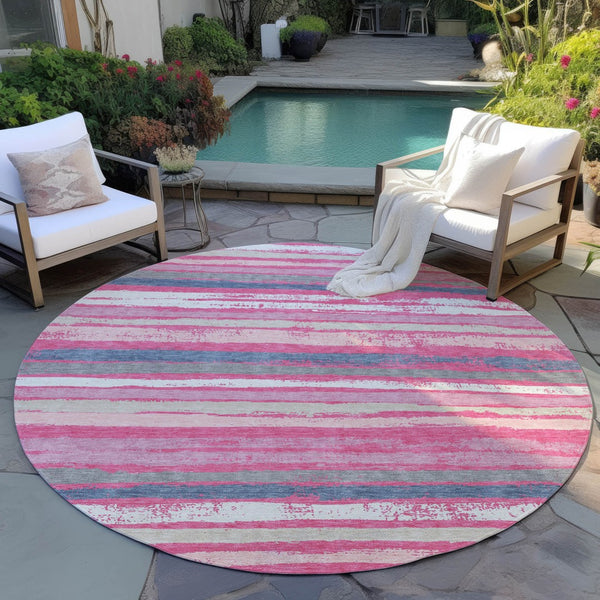 Homeroots 3' Stylish Washable Indoor Outdoor Area Rug In Beige, Brown, And Gray For Versatile Home Use 8' Round Polyester 598916
