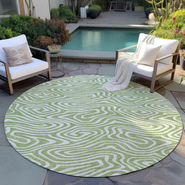 Homeroots 3' Artichoke Green Abstract Washable Area Rug For Indoor And Outdoor Spaces - Durable And Stylish 8' Round Polyester 598940