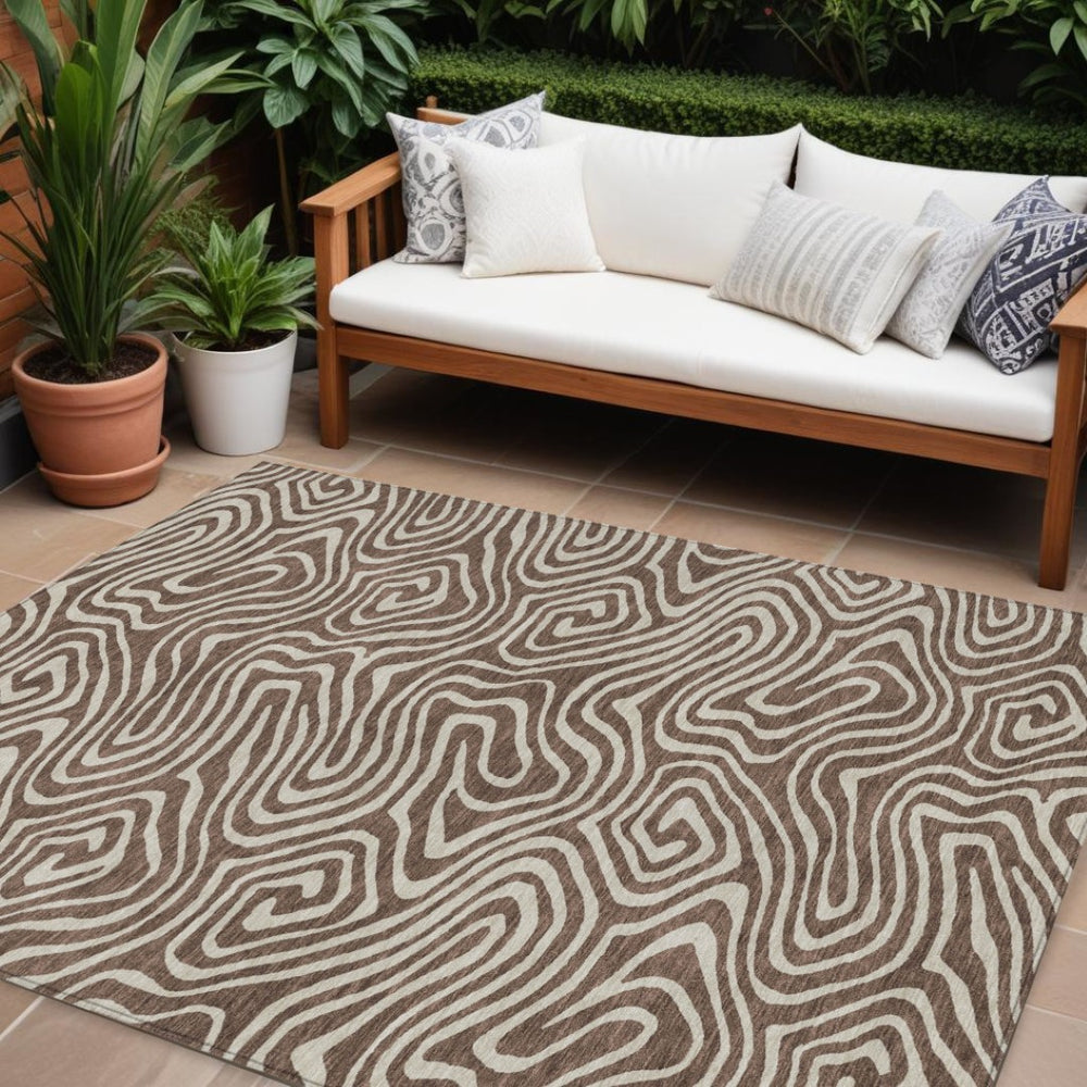 HomeRoots 9' Brown and Beige Abstract Area Rug – Stylish Washable Indoor/Outdoor Design for Family Spaces 598960