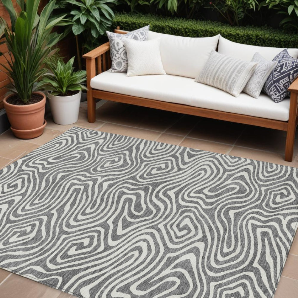 HomeRoots 9' X 12' Abstract Gray and Ivory Washable Area Rug - Durable, Stylish for Indoor & Outdoor Spaces 598972