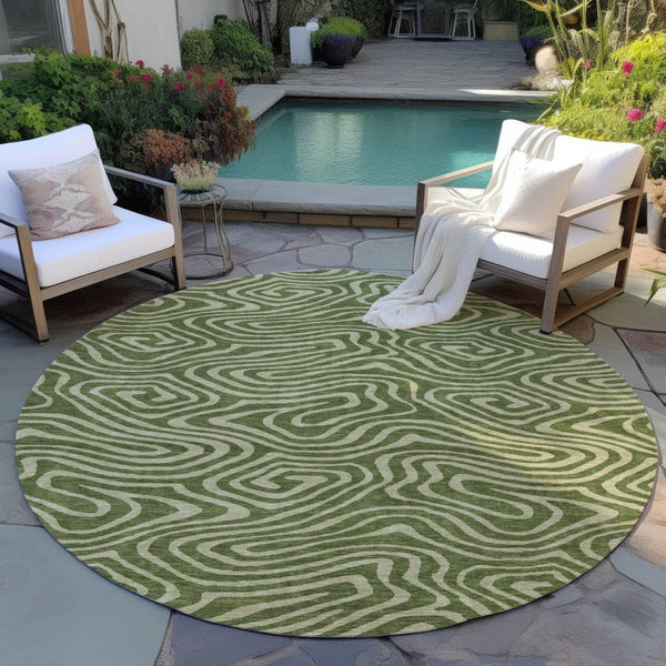 Homeroots 3' Artichoke Green Abstract Washable Area Rug For Indoor And Outdoor Spaces - Durable And Stylish 8' Round Polyester 598988