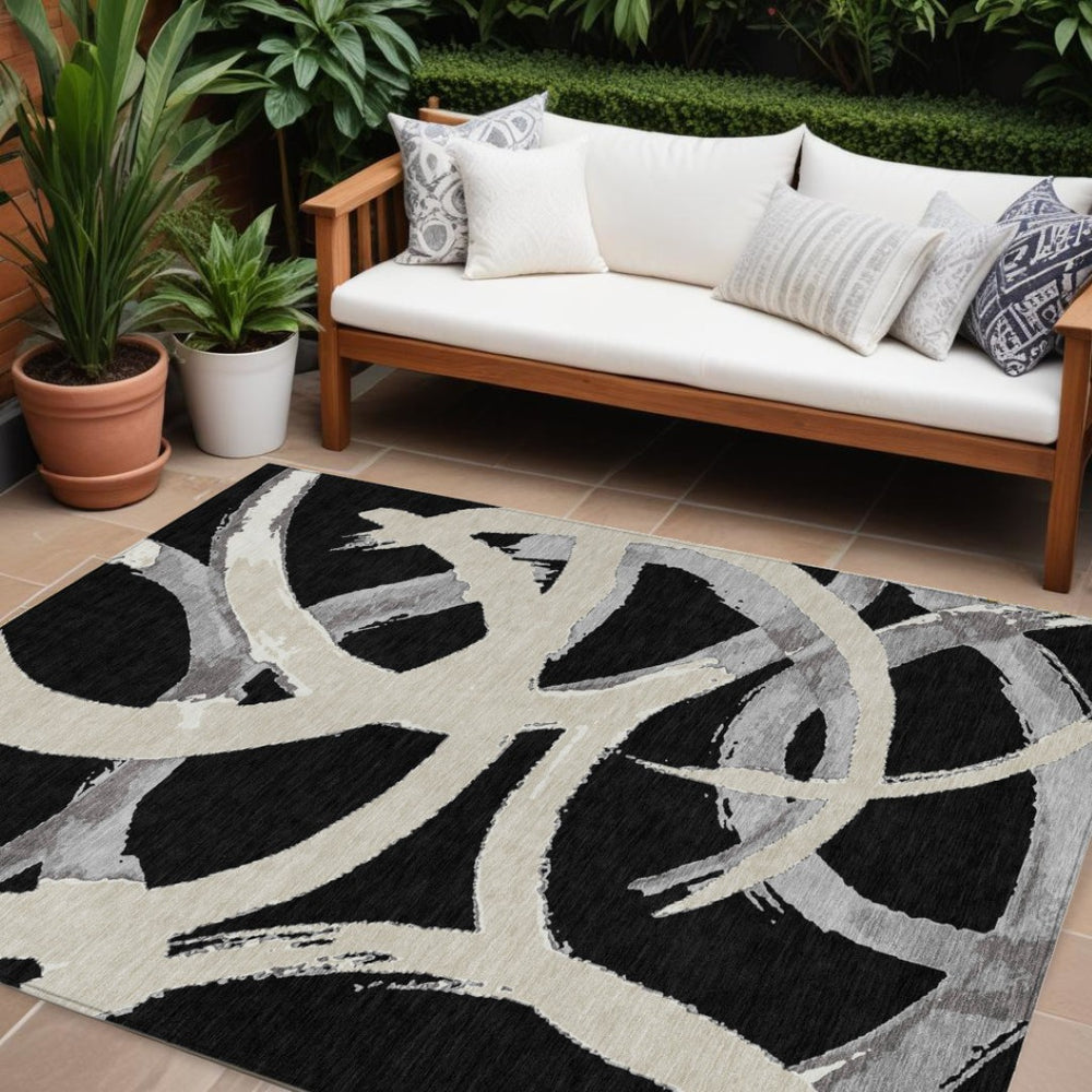 HomeRoots 9' X 12' Washable Black Ivory Gray Abstract Area Rug - Stylish, Durable, Indoor-Outdoor Versatility! 599110
