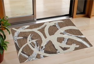 Homeroots 3' Beige Ivory And Gray Abstract Washable Area Rug For Indoor And Outdoor Spaces, Durable Design 3' X 5' Polyester 599112