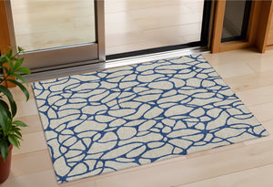 Homeroots 3' Beige And Blue Geometric Indoor Outdoor Area Rug – Durable, Washable, Stylish For Any Space 3' X 5' Polyester 599172