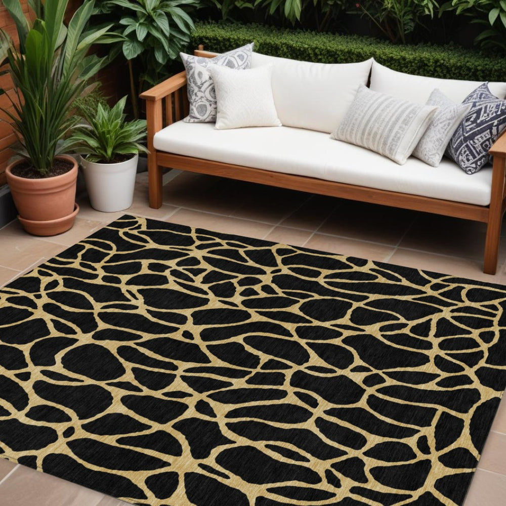 HomeRoots 9' Modern Black and Gold Geometric Washable Area Rug for Indoor/Outdoor Spaces - Durable & Stylish! 599182
