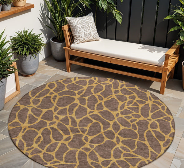 Homeroots 3' Beige And Blue Geometric Indoor Outdoor Area Rug – Durable, Washable, Stylish For Any Space 8' Round Polyester 599186