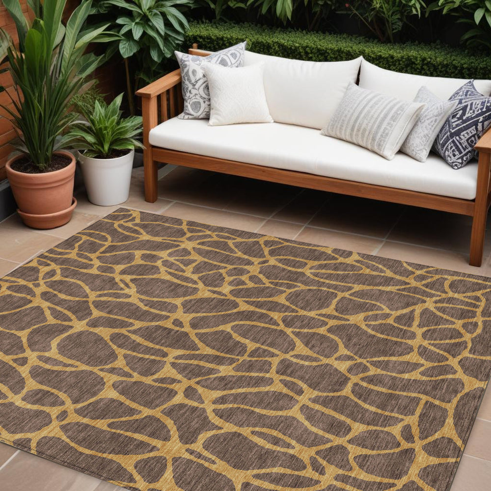 Homeroots 3' Beige And Blue Geometric Indoor Outdoor Area Rug – Durable, Washable, Stylish For Any Space 9' X 12' Polyester 599188