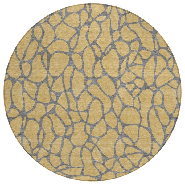 HomeRoots 5' Gold and Gray Geometric Area Rug – Stylish, Durable, Washable for Indoor and Outdoor Spaces 8' Round 599192