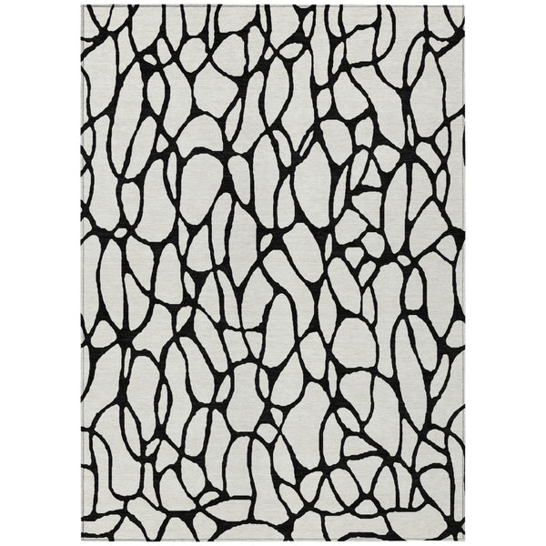 HomeRoots 5' Ivory and Black Geometric Area Rug - Stylish, Washable, Indoor Outdoor Design for Versatile Spaces 10' X 14' 599207