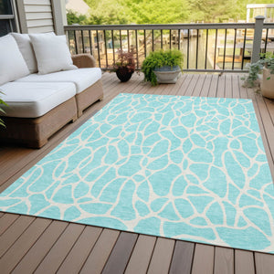 Homeroots 3' Aqua And Ivory Geometric Washable Area Rug - Perfect For Indoor And Outdoor Spaces, Durable Design 5' X 8' Polyester 599245