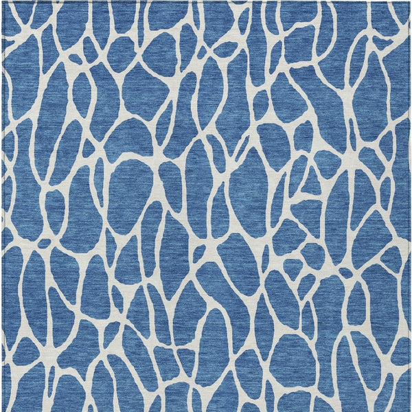 Homeroots 3' Aqua And Ivory Geometric Washable Area Rug - Perfect For Indoor And Outdoor Spaces, Durable Design 3' X 5' Polyester 599262