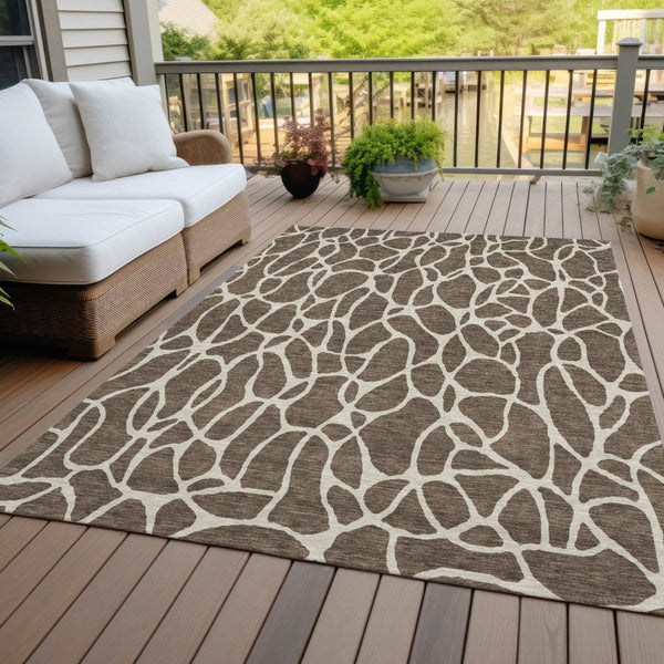 Homeroots 3' Aqua And Ivory Geometric Washable Area Rug - Perfect For Indoor And Outdoor Spaces, Durable Design 3' X 5' Polyester 599268