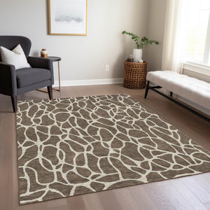Homeroots 3' Aqua And Ivory Geometric Washable Area Rug - Perfect For Indoor And Outdoor Spaces, Durable Design 5' X 8' Polyester 599269