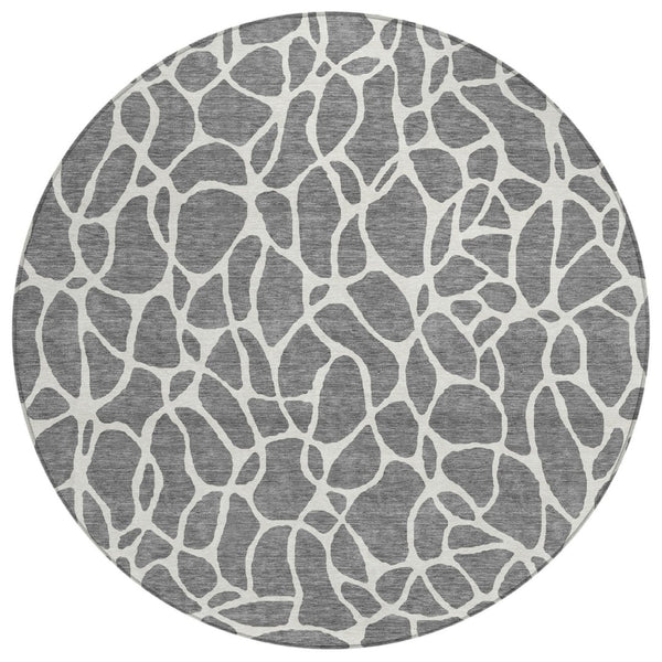 HomeRoots 5' Stylish Gray and Ivory Geometric Area Rug for Indoor Outdoor Spaces - Machine Washable & Durable 8' Round 599288