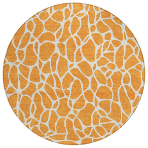 HomeRoots 5' Orange and Ivory Geometric Area Rug – Durable, Washable, and Ideal for Indoor and Outdoor Spaces 8' Round 599300