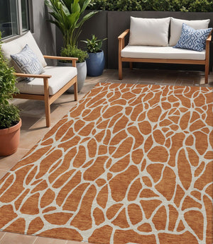 Homeroots 3' Aqua And Ivory Geometric Washable Area Rug - Perfect For Indoor And Outdoor Spaces, Durable Design 5' X 8' Polyester 599305