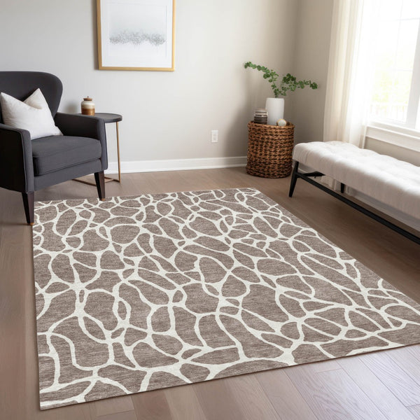 Homeroots 3' Aqua And Ivory Geometric Washable Area Rug - Perfect For Indoor And Outdoor Spaces, Durable Design 8' X 10' Polyester 599319