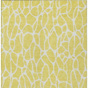 Homeroots 3' Aqua And Ivory Geometric Washable Area Rug - Perfect For Indoor And Outdoor Spaces, Durable Design 5' X 8' Polyester 599323