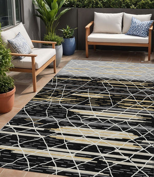 Homeroots 3' Artichoke Green And Ivory Striped Washable Area Rug - Stylish, Durable For Indoor Or Outdoor Use 5' X 8' Polyester 599341