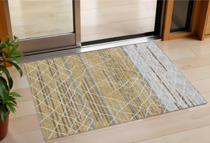 Homeroots 3' Artichoke Green And Ivory Striped Washable Area Rug - Stylish, Durable For Indoor Or Outdoor Use 3' X 5' Polyester 599352