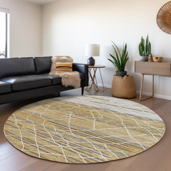 Homeroots 3' Artichoke Green And Ivory Striped Washable Area Rug - Stylish, Durable For Indoor Or Outdoor Use 8' Round Polyester 599354
